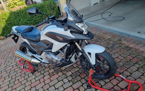 Gebrauchtmotorrad Honda NC700X - Bild 3