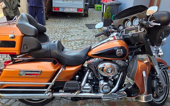 Gebrauchtmotorrad Harley-Davidson Electra Glide Ultra Classic FLHTCU - Bild 3