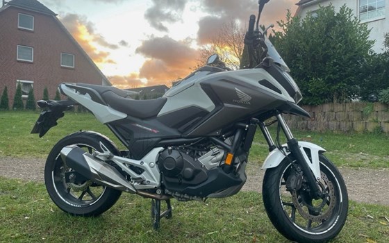 Gebrauchtmotorrad Honda NC750X - Bild 4
