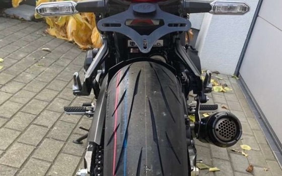 Gebrauchtmotorrad Kawasaki Z 900RS Black Edition - Bild 6