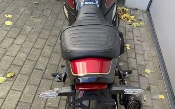 Gebrauchtmotorrad Kawasaki Z 900RS Black Edition - Bild 7