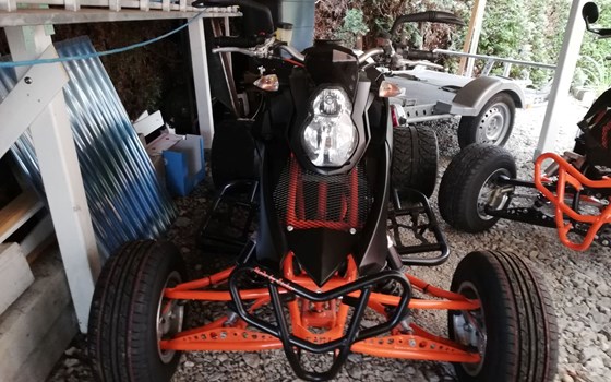 Gebrauchtmotorrad E-ATV 990 Super Duke R - Bild 14