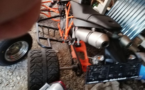 Gebrauchtmotorrad E-ATV 990 Super Duke R - Bild 19