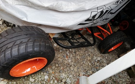 Gebrauchtmotorrad E-ATV 990 Super Duke R - Bild 2