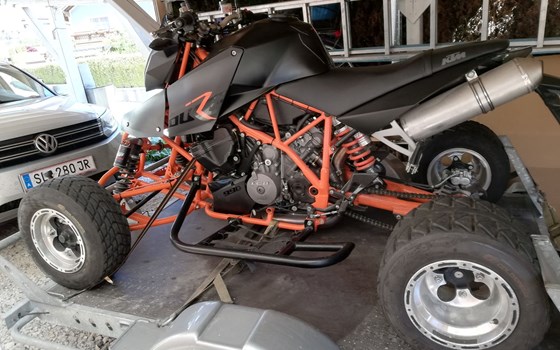 Gebrauchtmotorrad E-ATV 990 Super Duke R - Bild 4