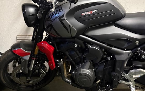 Motorrad Occasion Triumph Trident 660 - Bild 3
