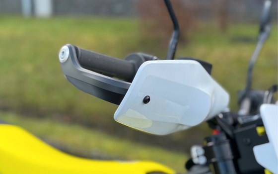 Neufahrzeug Husqvarna 701 Supermoto - Bild 7