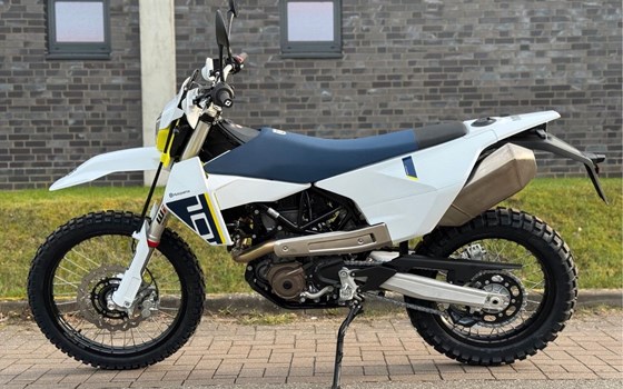 Neufahrzeug Husqvarna 701 Enduro - Bild 4