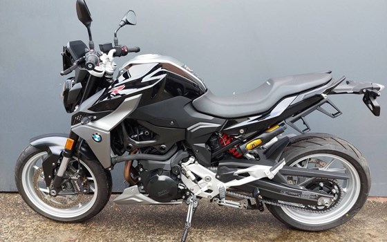 Gebrauchtmotorrad BMW F 900 R - Bild 2