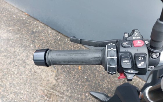 Gebrauchtmotorrad BMW F 900 R - Bild 6