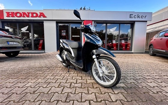 Gebrauchtmotorrad Honda SH125i - Bild 1