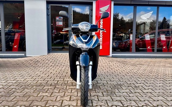 Gebrauchtmotorrad Honda SH125i - Bild 2