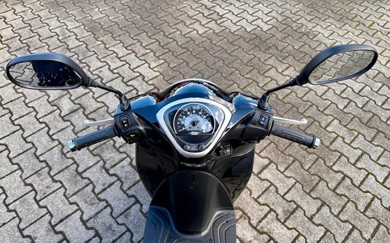 Gebrauchtmotorrad Honda SH125i - Bild 4