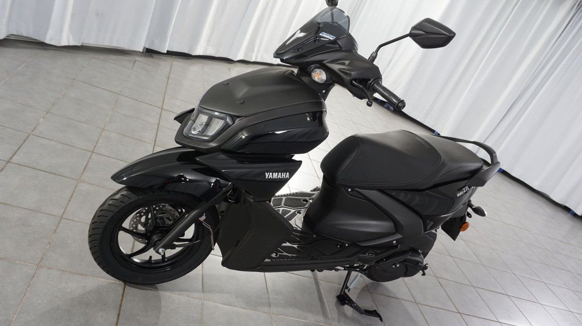 Yamaha RayZR