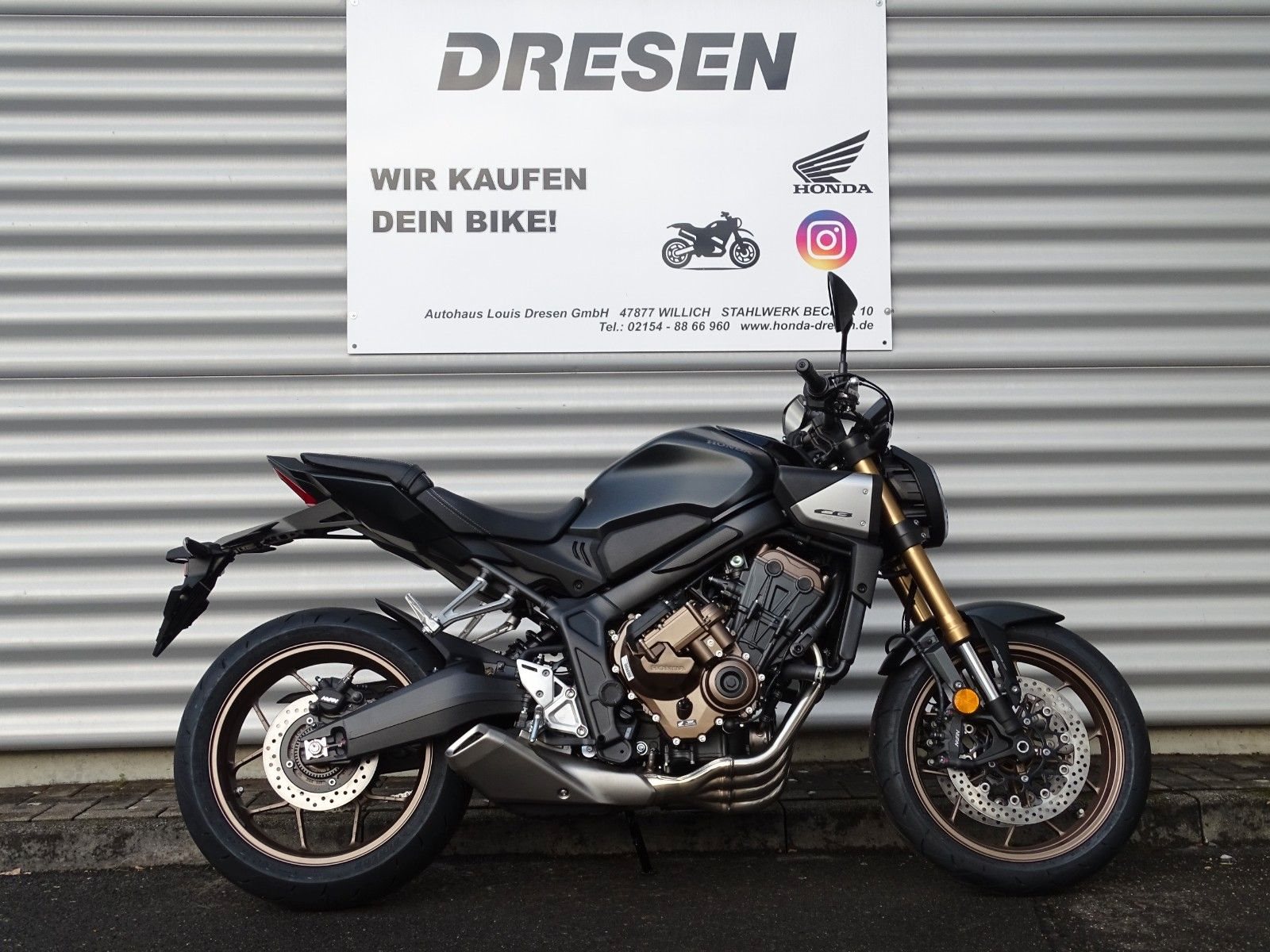 Honda CB650R E-Clutch<br />ABS * 1x schwarz & 1x Rot *