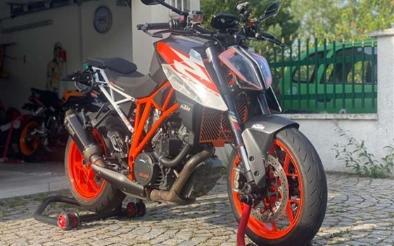 Gebrauchtmotorrad KTM 1290 Super Duke R - Bild 1