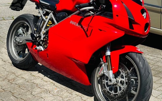 Gebrauchtmotorrad Ducati 999 - Bild 1