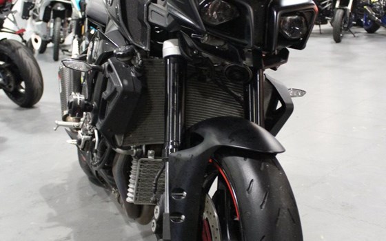 Gebrauchtmotorrad Yamaha MT-10 - Bild 3