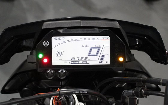 Gebrauchtmotorrad Yamaha MT-10 - Bild 4