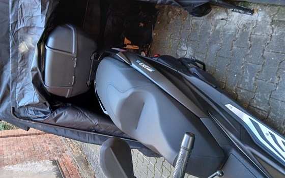 Gebrauchtmotorrad Piaggio MP3 400 Sport - Bild 4