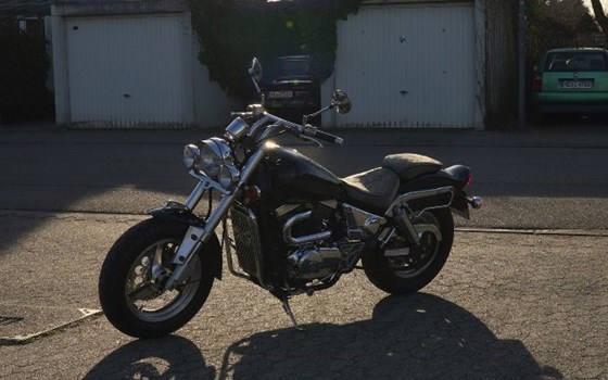 Gebrauchtmotorrad Suzuki VZ 800 Marauder - Bild 1