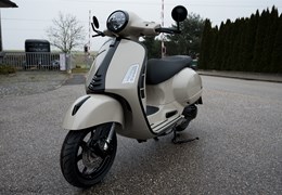 Neumotorrad Vespa GTS 300