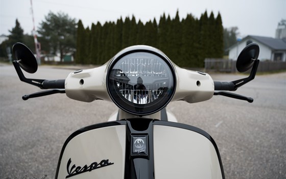 Neufahrzeug Vespa GTS 300 - Bild 3