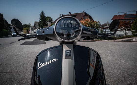 Neufahrzeug Vespa GTS 300 hpe - Bild 1