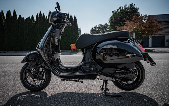 Neufahrzeug Vespa GTS 300 hpe - Bild 2