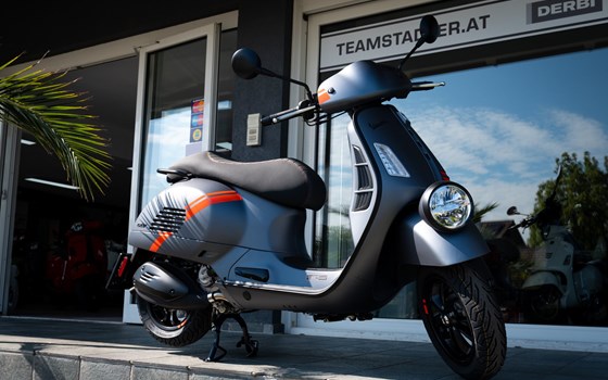 Neufahrzeug Vespa GTV 310 - Bild 1