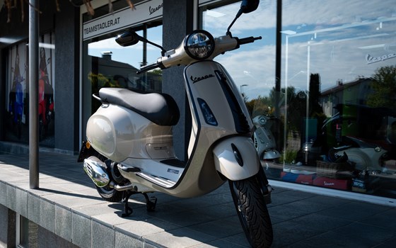 Gebrauchtmotorrad Vespa Primavera 125 - Bild 1