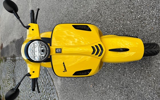 Gebrauchtmotorrad Vespa GTS 125 Super - Bild 4
