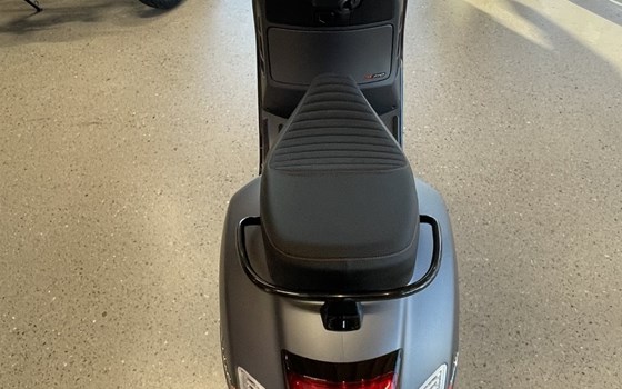 Neufahrzeug Vespa GTS 310 SuperSport - Bild 13