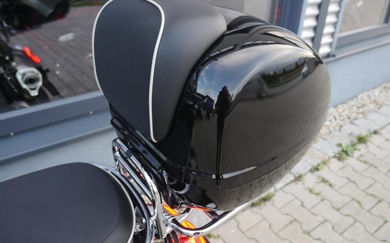 Gebrauchtmotorrad Vespa GTS 300 Super - Bild 13