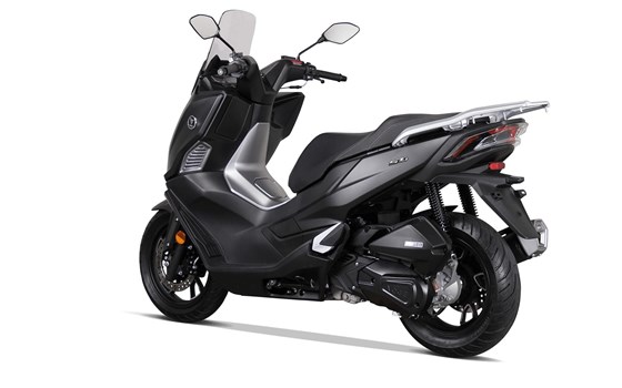 Neufahrzeug Voge SR1 ADV 125 ABS TCS - Bild 4