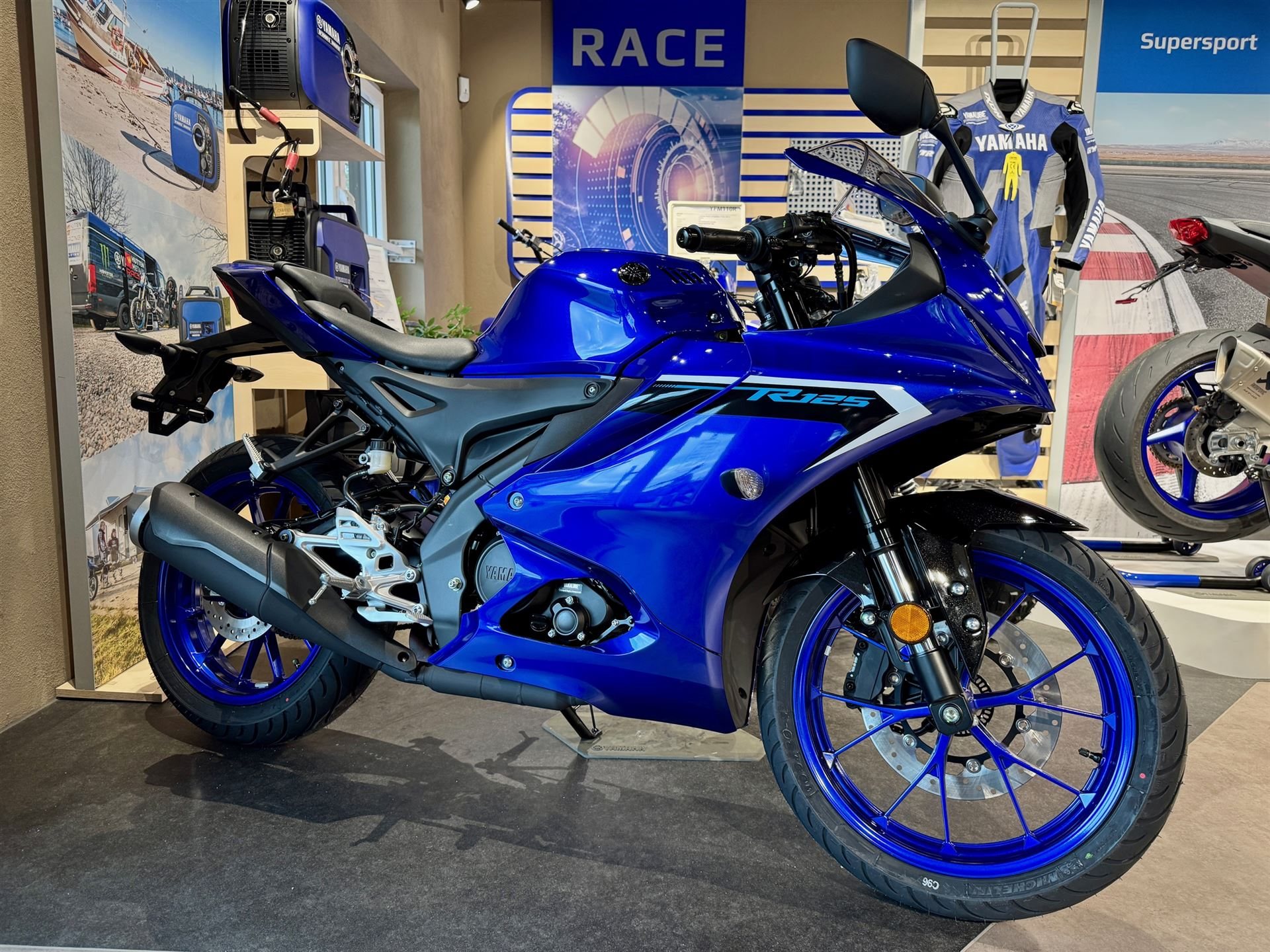Yamaha R125