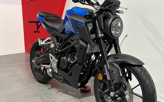 Gebrauchtmotorrad Honda CB125R - Bild 2