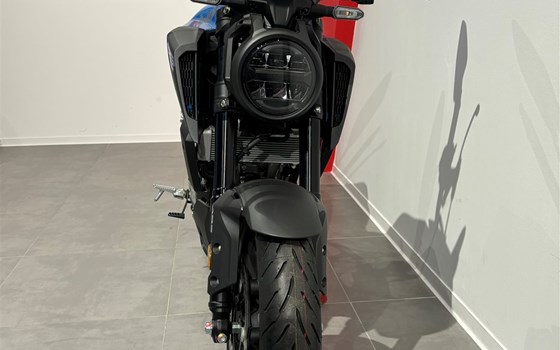 Gebrauchtmotorrad Honda CB125R - Bild 4