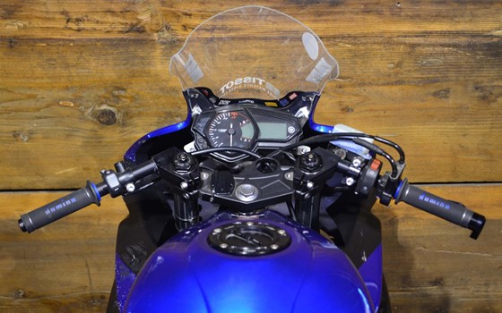 Motorrad Occasion Yamaha R3 - Bild 1