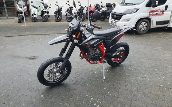 Neufahrzeug Beta RR 125 4T SM - Bild 16