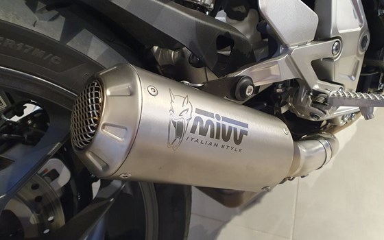 Gebrauchtmotorrad Honda CB 1000 R - Bild 8