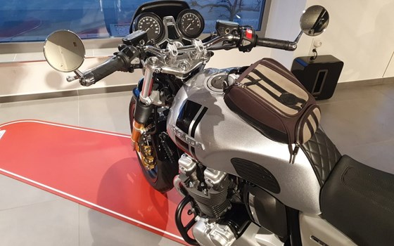 Gebrauchtmotorrad Honda CB1100 RS - Bild 6