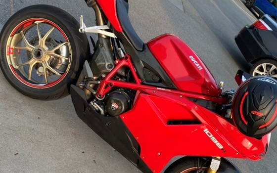 Gebrauchtmotorrad Ducati 1098 S - Bild 1