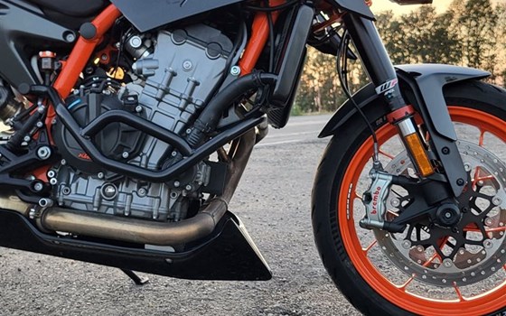 Gebrauchtmotorrad KTM 890 Duke R - Bild 2