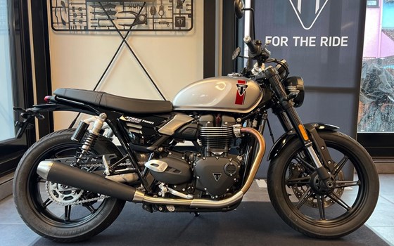 Gebrauchtmotorrad Triumph Speed Twin 900 - Bild 1