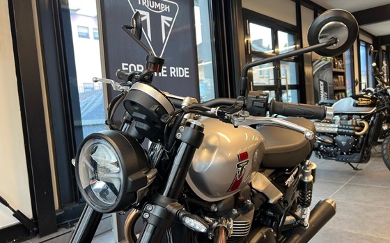 Gebrauchtmotorrad Triumph Speed Twin 900 - Bild 18