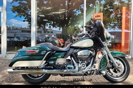 Harley-Davidson Electra Glide Ultra Classic FLHTCU