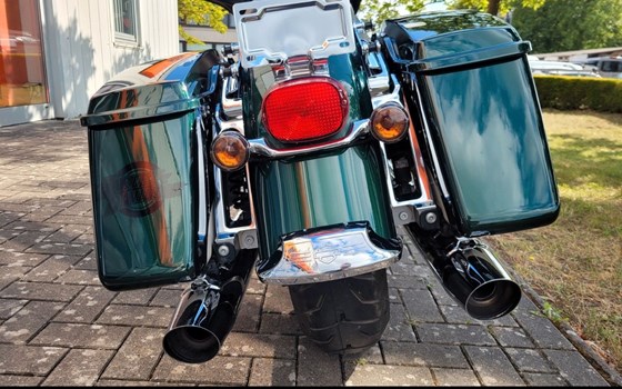 Gebrauchtmotorrad Harley-Davidson Electra Glide Ultra Classic FLHTCU - Bild 12