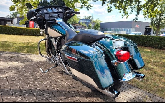 Gebrauchtmotorrad Harley-Davidson Electra Glide Ultra Classic FLHTCU - Bild 6
