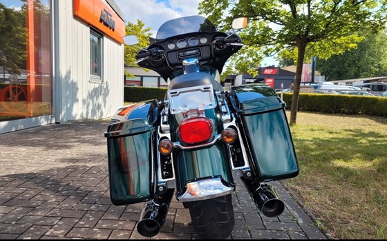 Gebrauchtmotorrad Harley-Davidson Electra Glide Ultra Classic FLHTCU - Bild 7